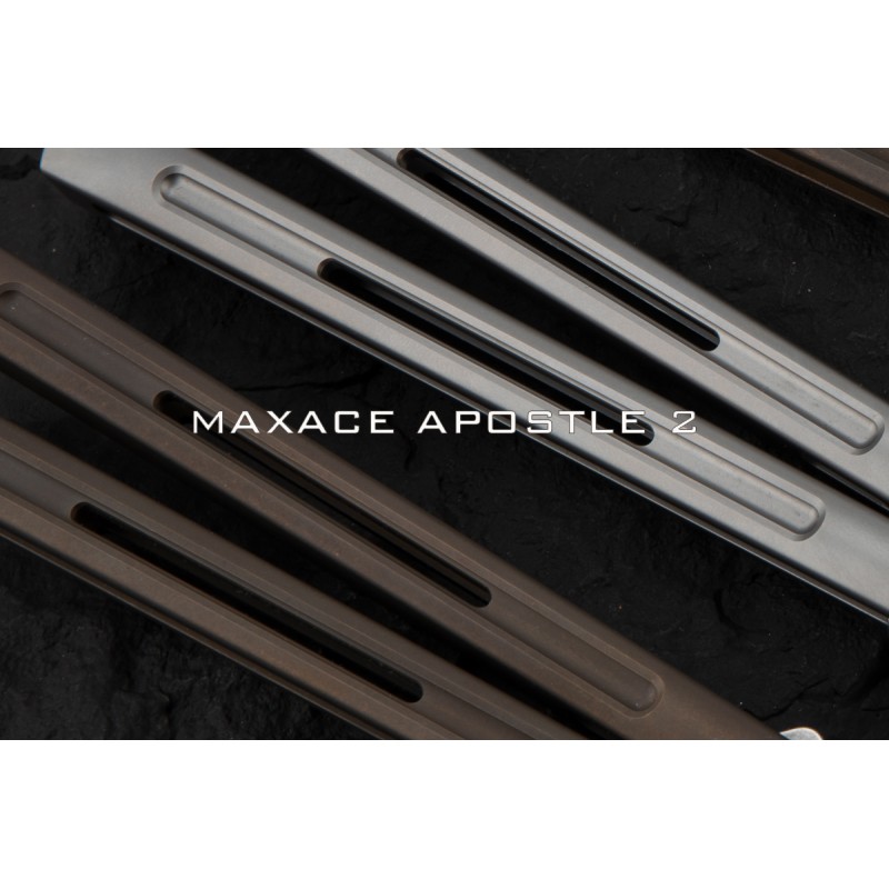 Maxace Apostle 